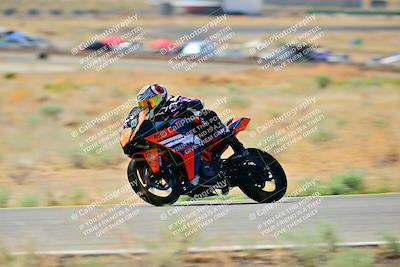 media/Apr-13-2025-TrackXperience (Sun) [[fb1ef998a6]]/Level 2 (Intermediate)/Turn 6 (Session 2)/